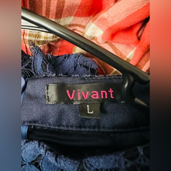 Blue Lace Skirt - Picture 3 of 3